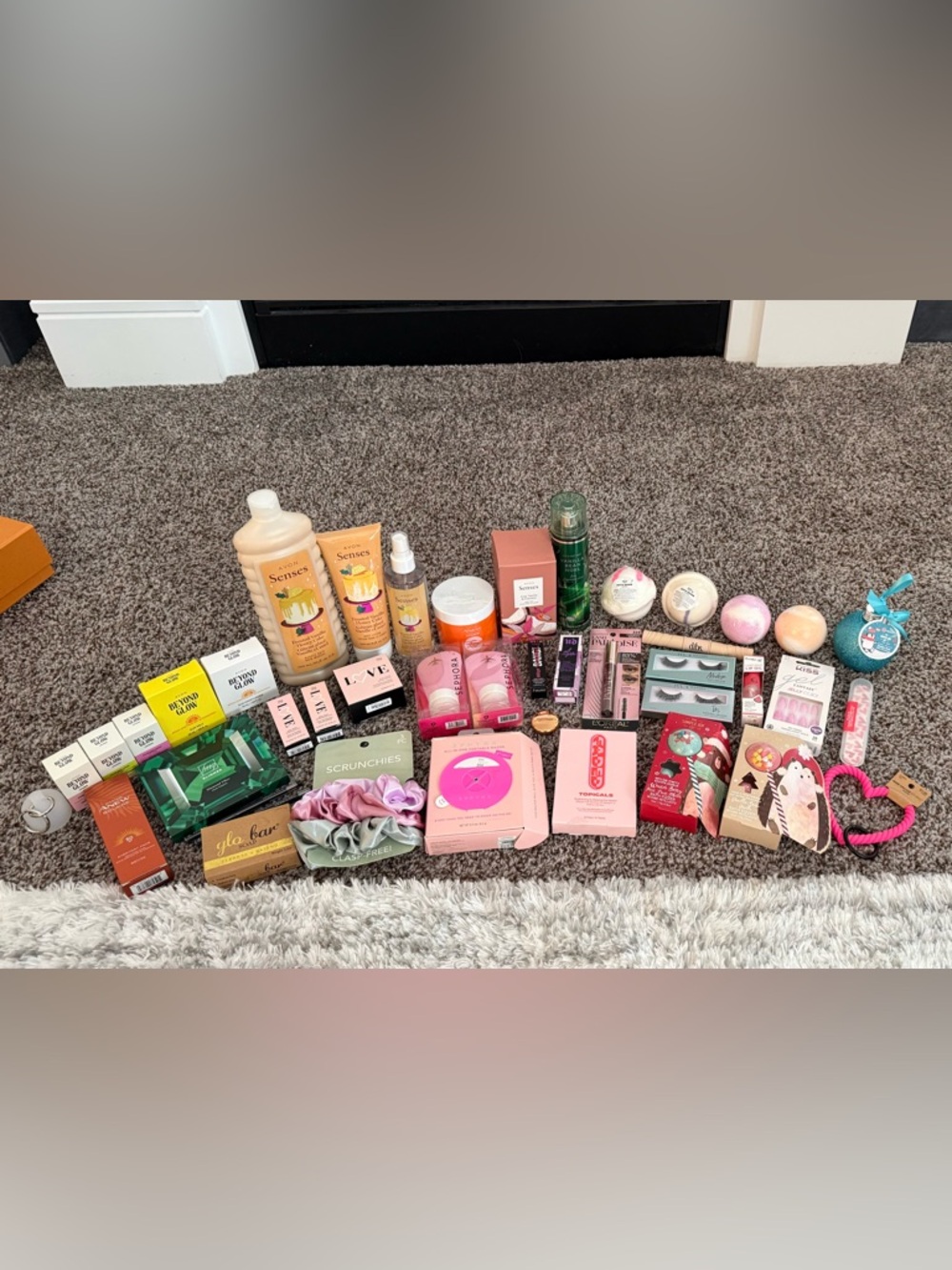 Gigantic Beauty, Body & Makeup Bundle! All New & Unused! NWT! So Many Brands!